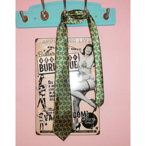 Vintage St. Patrick's Day Three Leaf Clover Neck Tie shamrock Irish - Picture 7 of 9